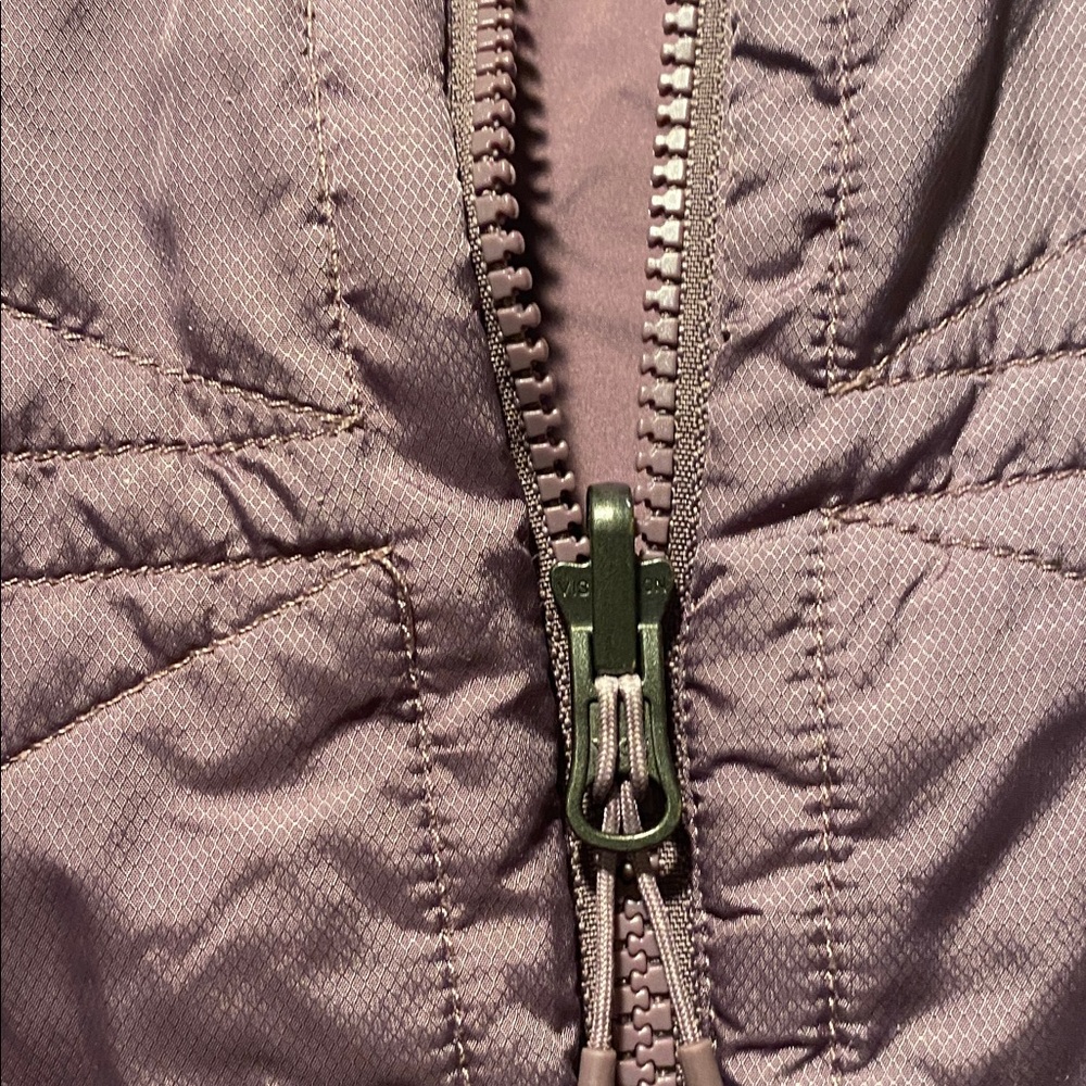 North Face Women's Jacket - Picture 11 of 16